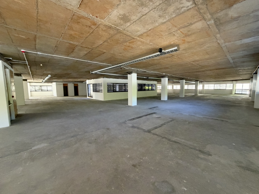To Let Commercial Property for Rent in Mowbray Western Cape